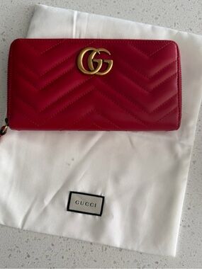 Gucci Red Chevron Quilted Zip-Around Wallet with Gold GG